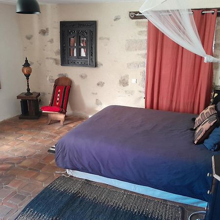 Bed and Breakfast Les Loges De Yoff Ambon Екстер'єр фото